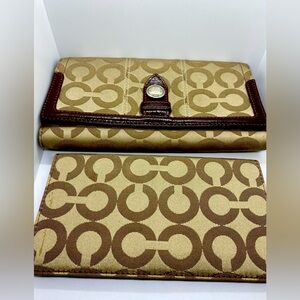 Coach wristlets, wallets & purses